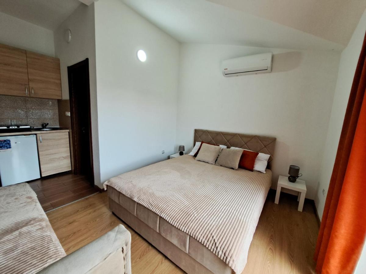 Jasmin Apartmani Bar Esterno foto