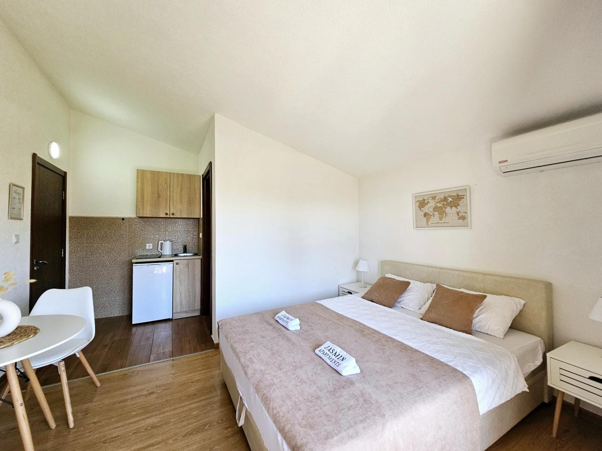 Jasmin Apartmani Bar Esterno foto
